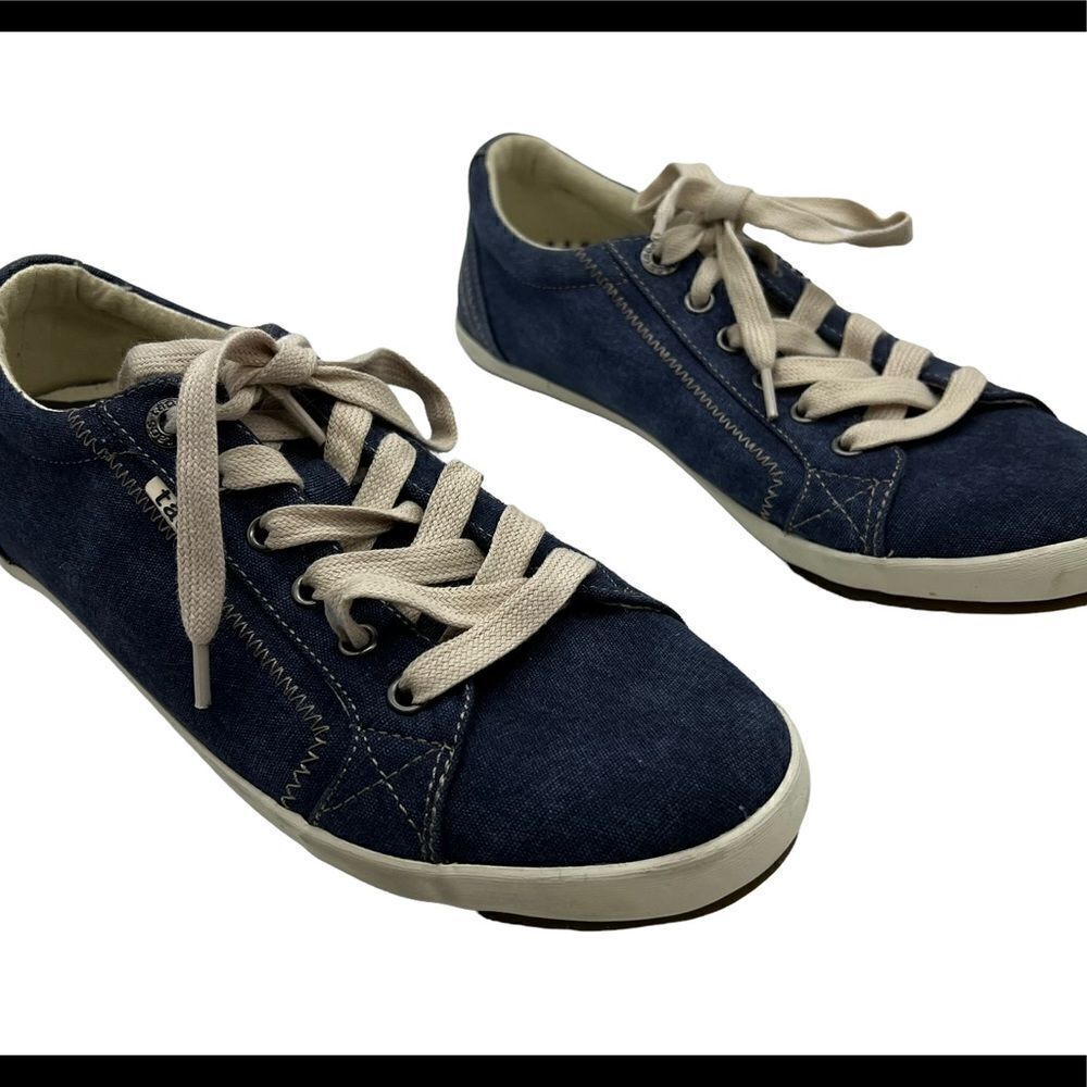 Taos Star Burst Sneakers Womens 9 blue Canvas Tennis Comfort Shoes